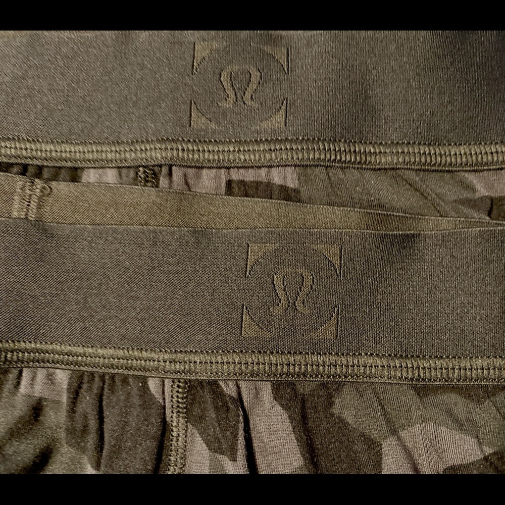 Lululemon Always in Motion Camo Boxers x4 Medium